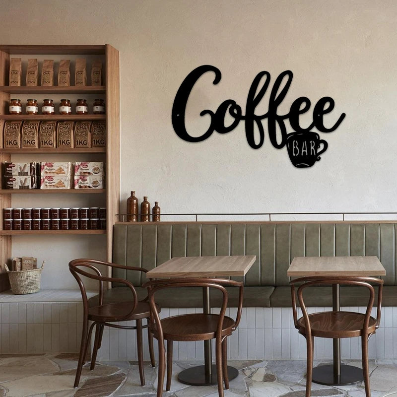 Metall-Kaffeetassen-Schild – Schwarze Hängedeko für Café & Küche