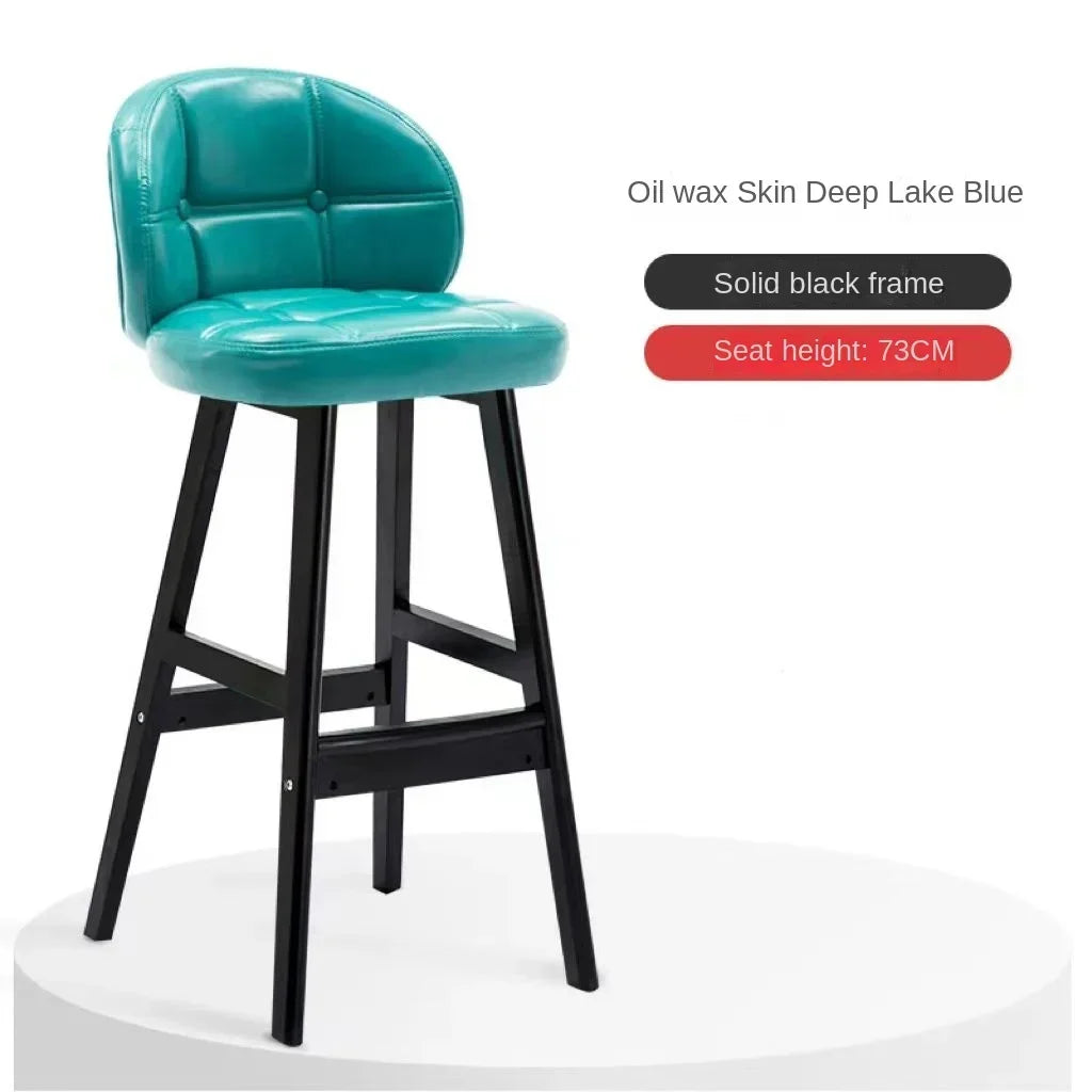 High Stool Barhocker aus Massivholz im modernen Stil