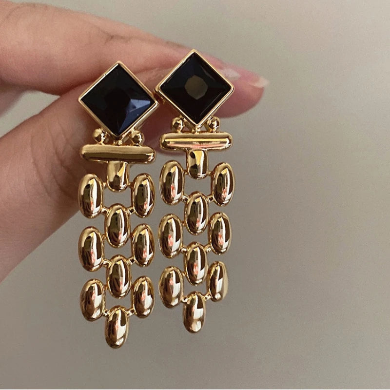 Bilandi Trendy 925 Silber Schwarze Stein Ohrringe – Hochwertiges Goldplattiertes Kupfer für Damen