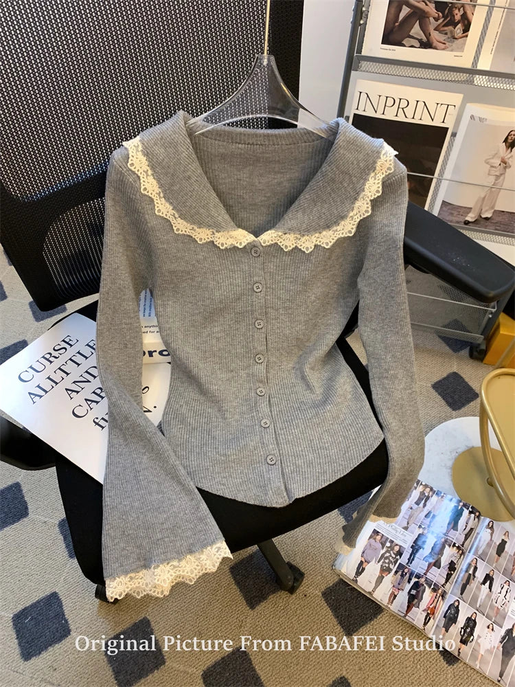 Vintage Französische Strickjacke - Elegantes Strick mit Spitze, Ästhetik