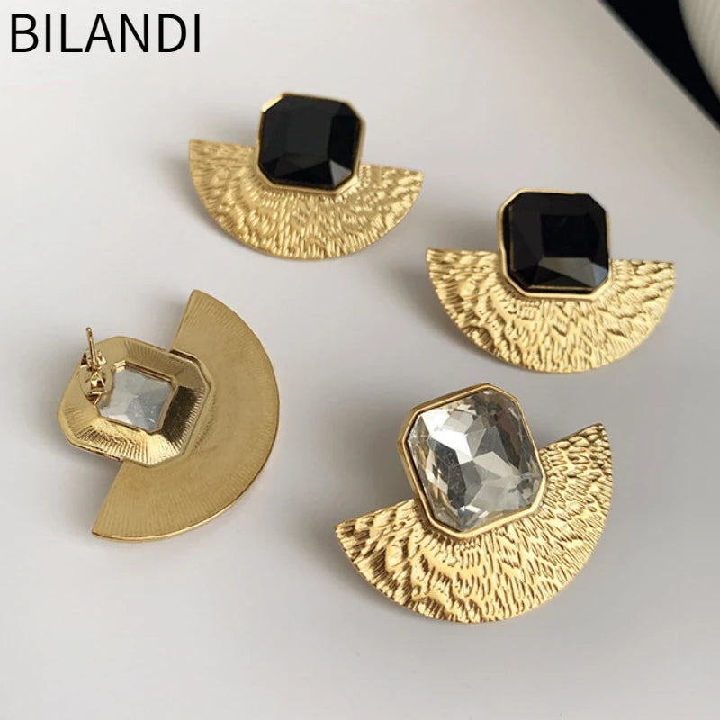 "
Bilandi Retro Fächerform Transparente Schwarze Stud Ohrringe – Beliebtes Geschenk Schmuck für Damen