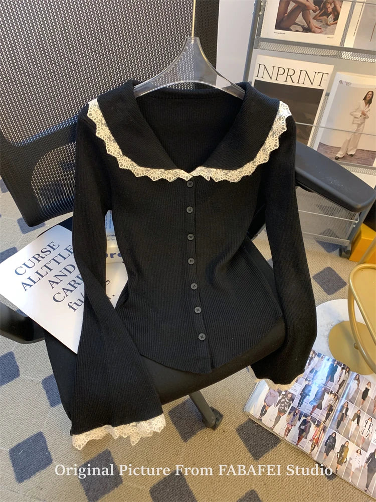 Vintage Französische Strickjacke - Elegantes Strick mit Spitze, Ästhetik