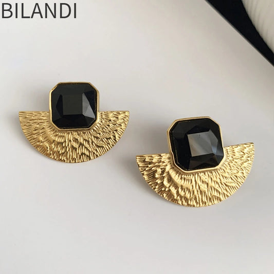 "
Bilandi Retro Fächerform Transparente Schwarze Stud Ohrringe – Beliebtes Geschenk Schmuck für Damen