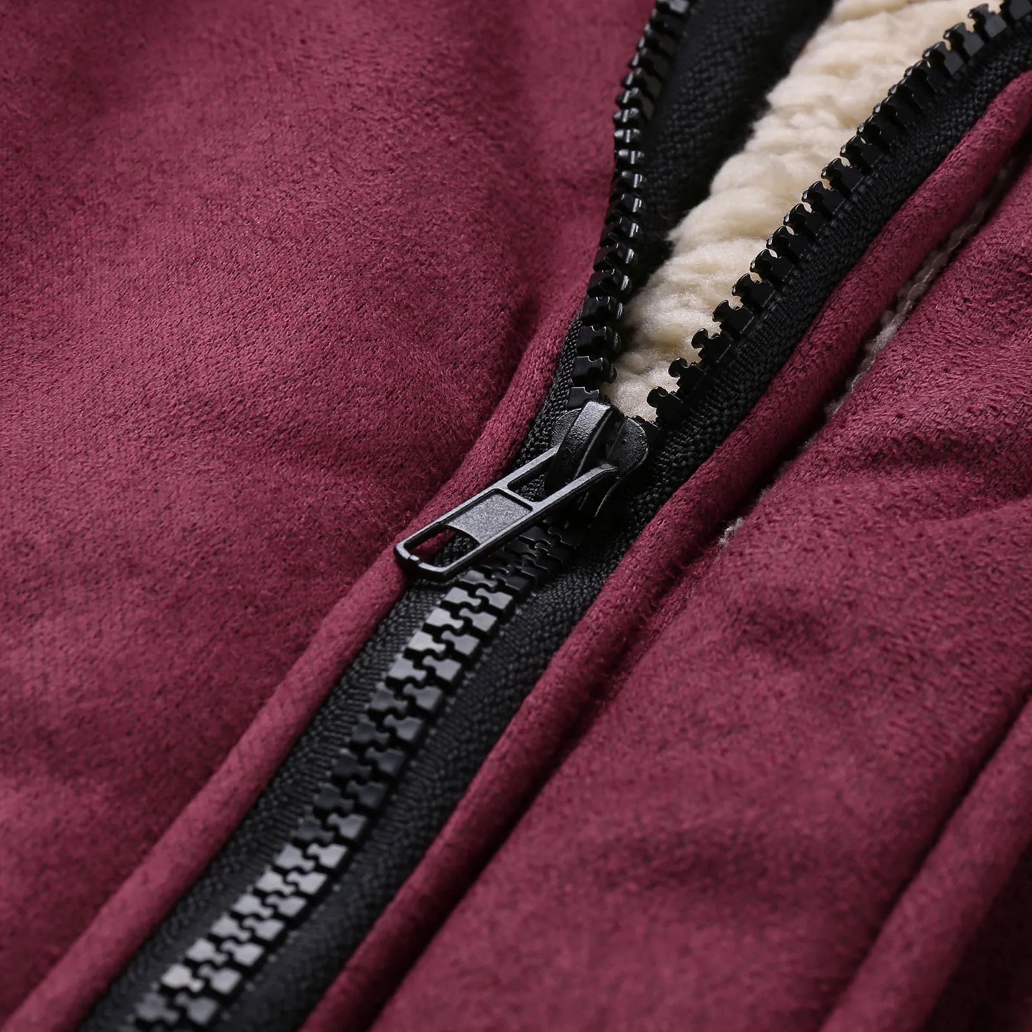 Herren Übergrößen Daunenjacke aus Lammfell – Warme, Winddichte Winterjacke