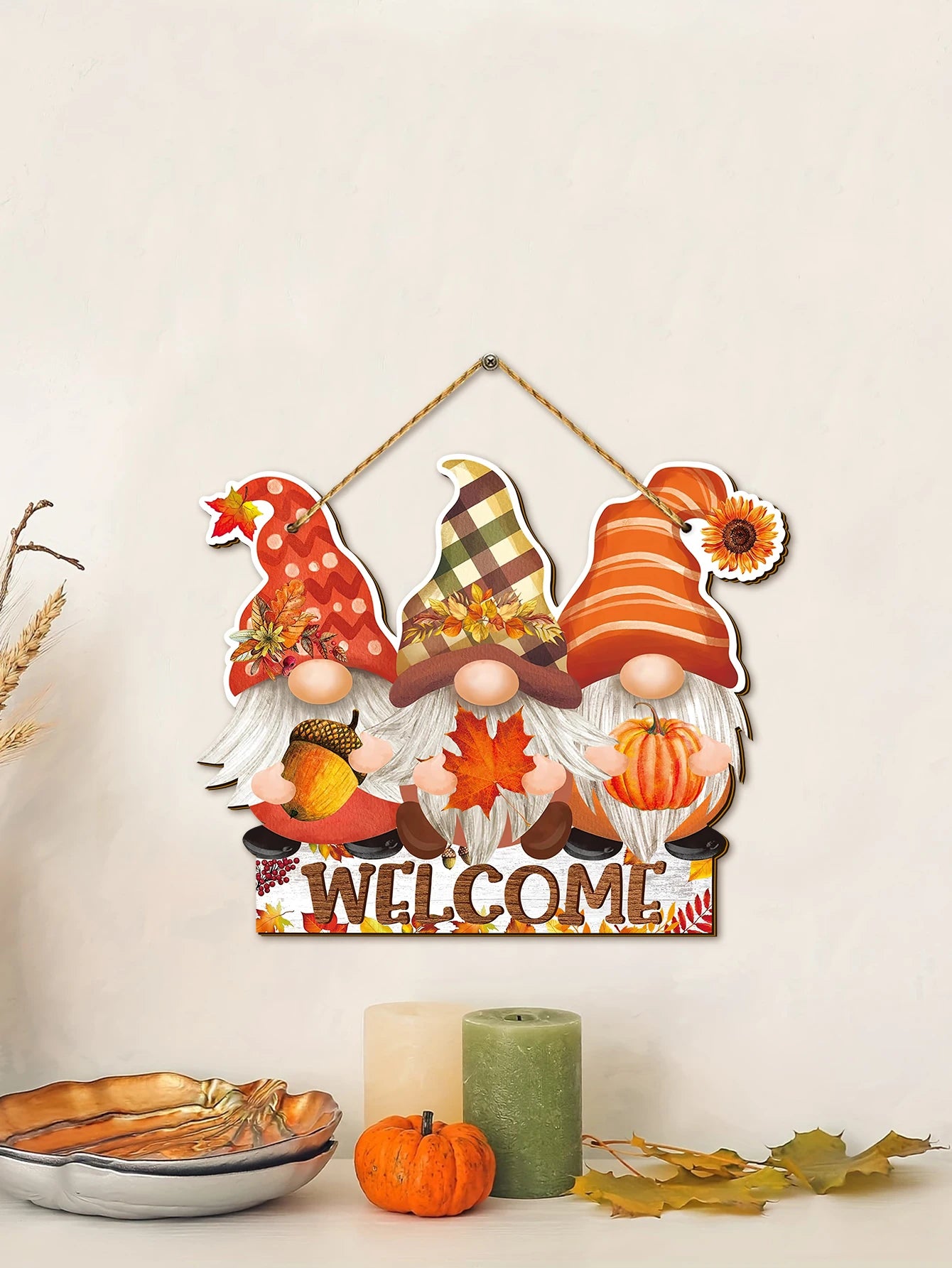Herbst Gnome Willkommen-Schild – Rustikales Holzornament mit Ahornblättern und Kürbissen