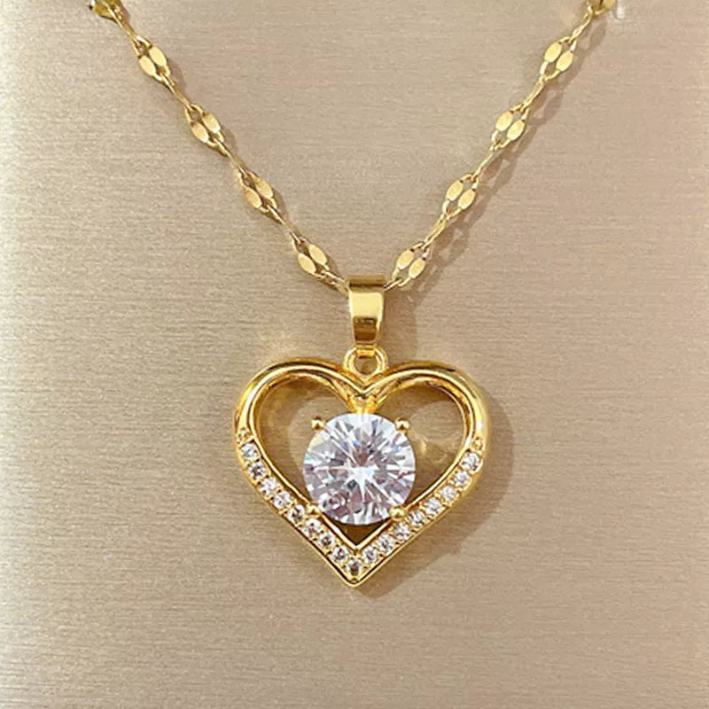 Herzanhänger Halskette - Goldene Edelstahl-Design mit Lippen für Frauen