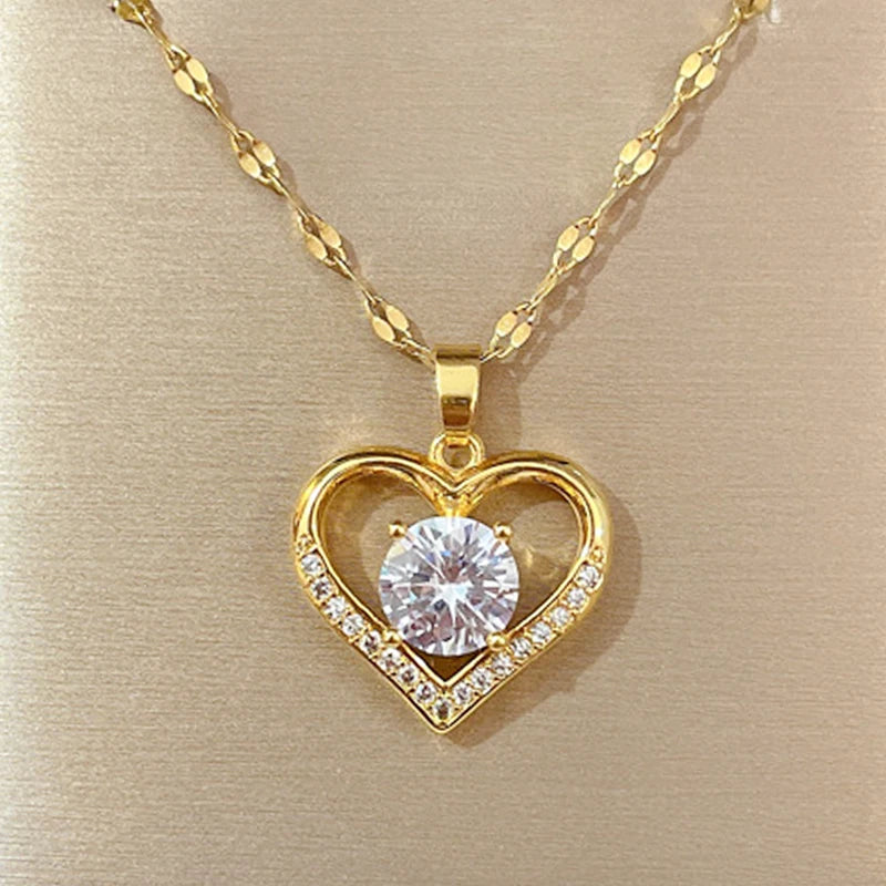 Herzanhänger Halskette - Goldene Edelstahl-Design mit Lippen für Frauen