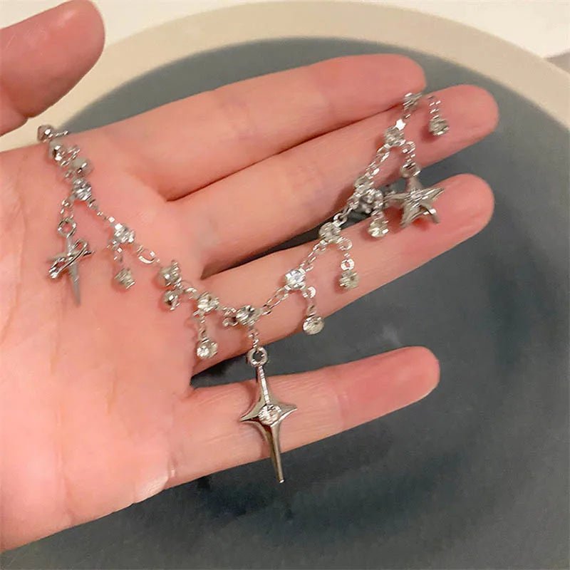 Kristall Kreuz Quasten Halskette - Zirkon Anhänger Y2K Schmuck für Damen
