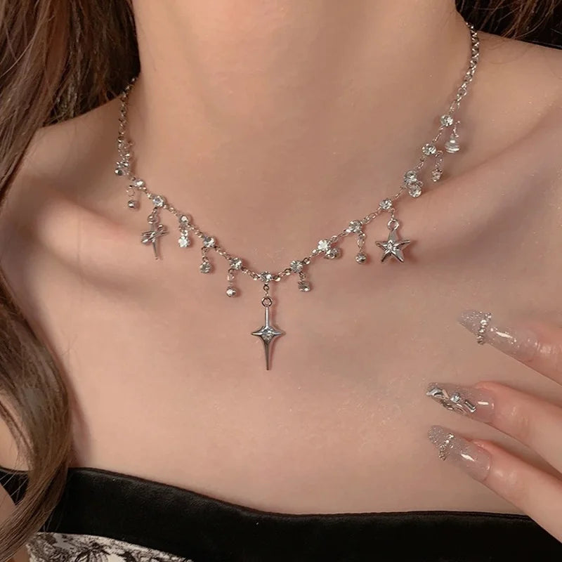 Kristall Kreuz Quasten Halskette - Zirkon Anhänger Y2K Schmuck für Damen